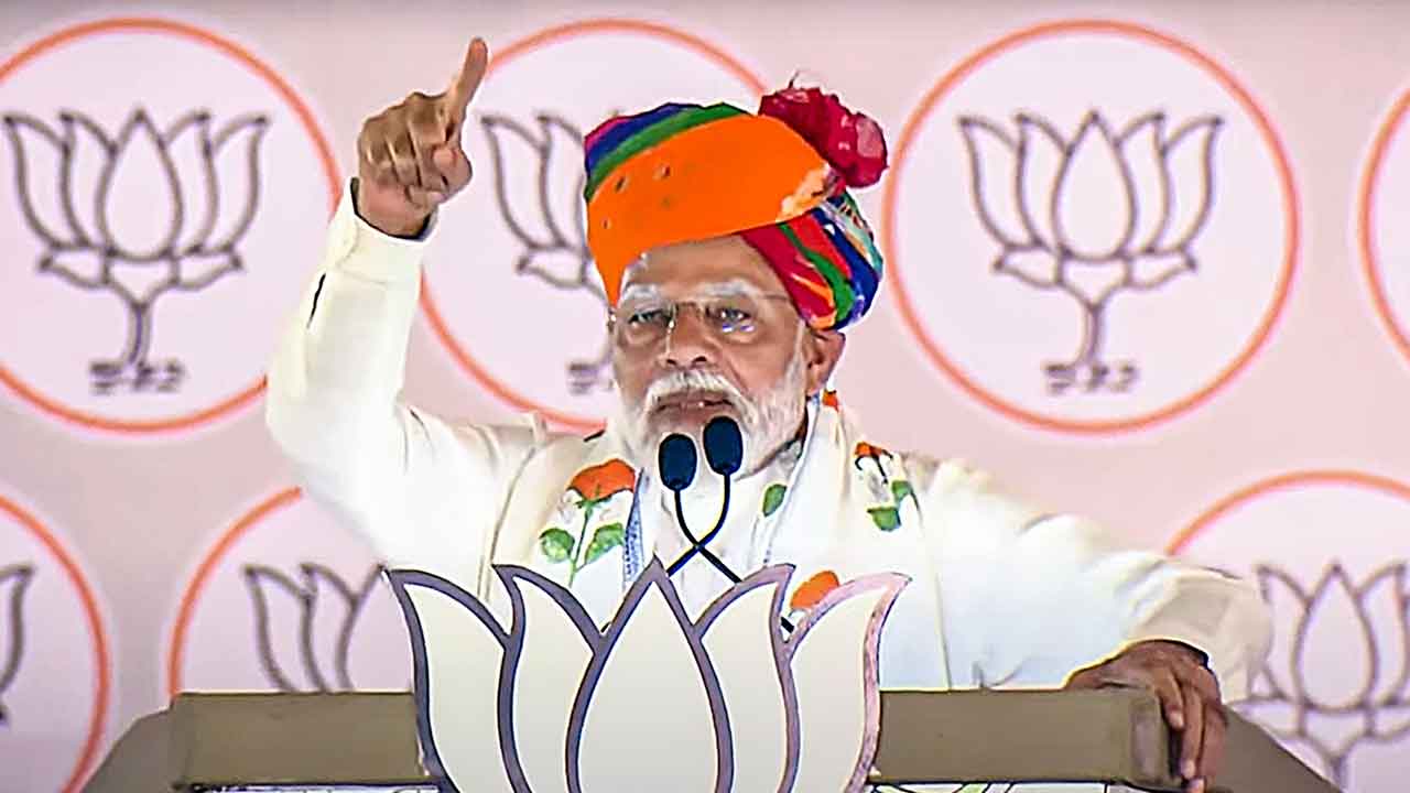 మతవిద్వేష వ్యాఖ్యలు చేయకుండా మోదీని అడ్డుకోండి