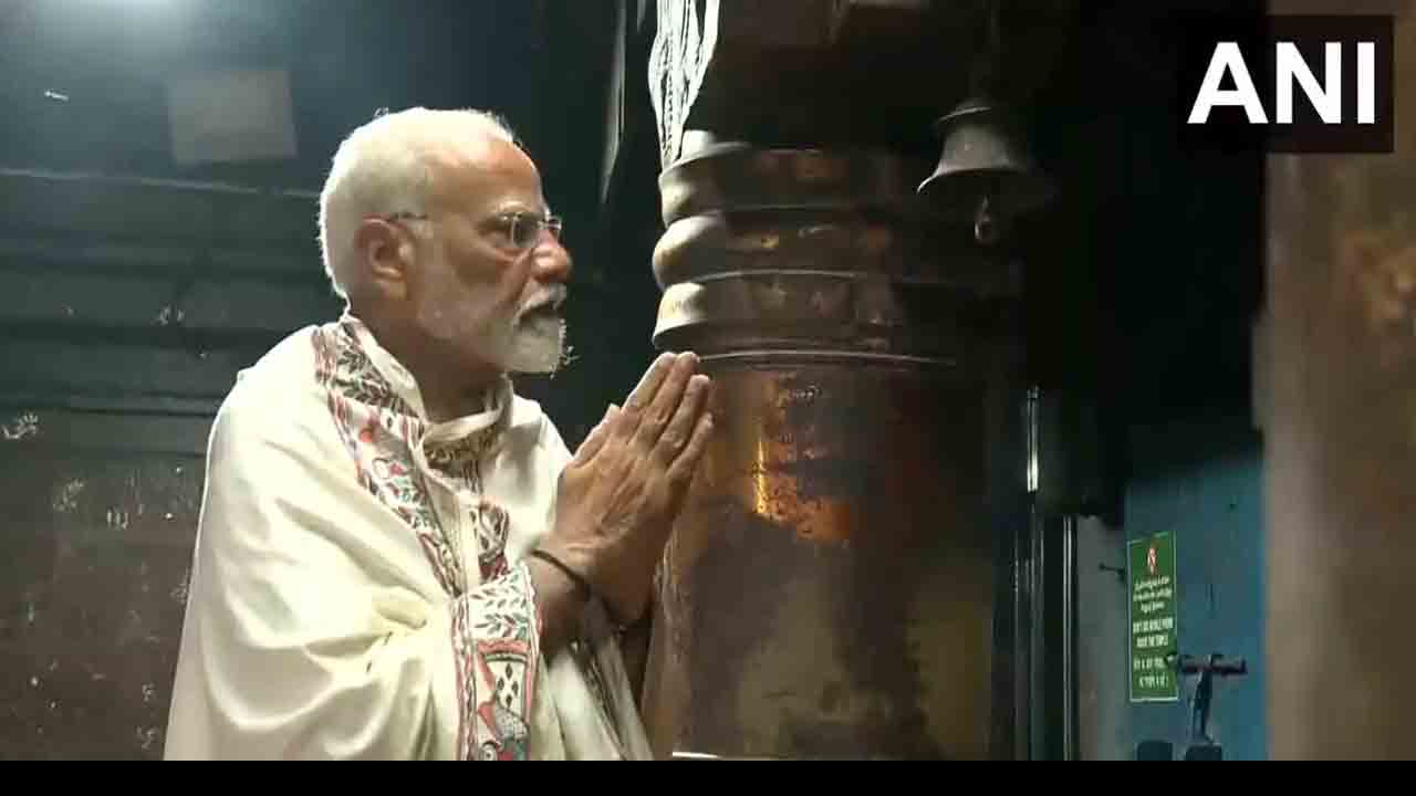 Kanyakumari | భ‌గ‌వ‌తీ అమ్మ‌న్ ఆల‌యంలో ప్ర‌ధాని మోదీ పూజ‌లు : 45 గంట‌ల పాటు మౌన ముద్ర‌