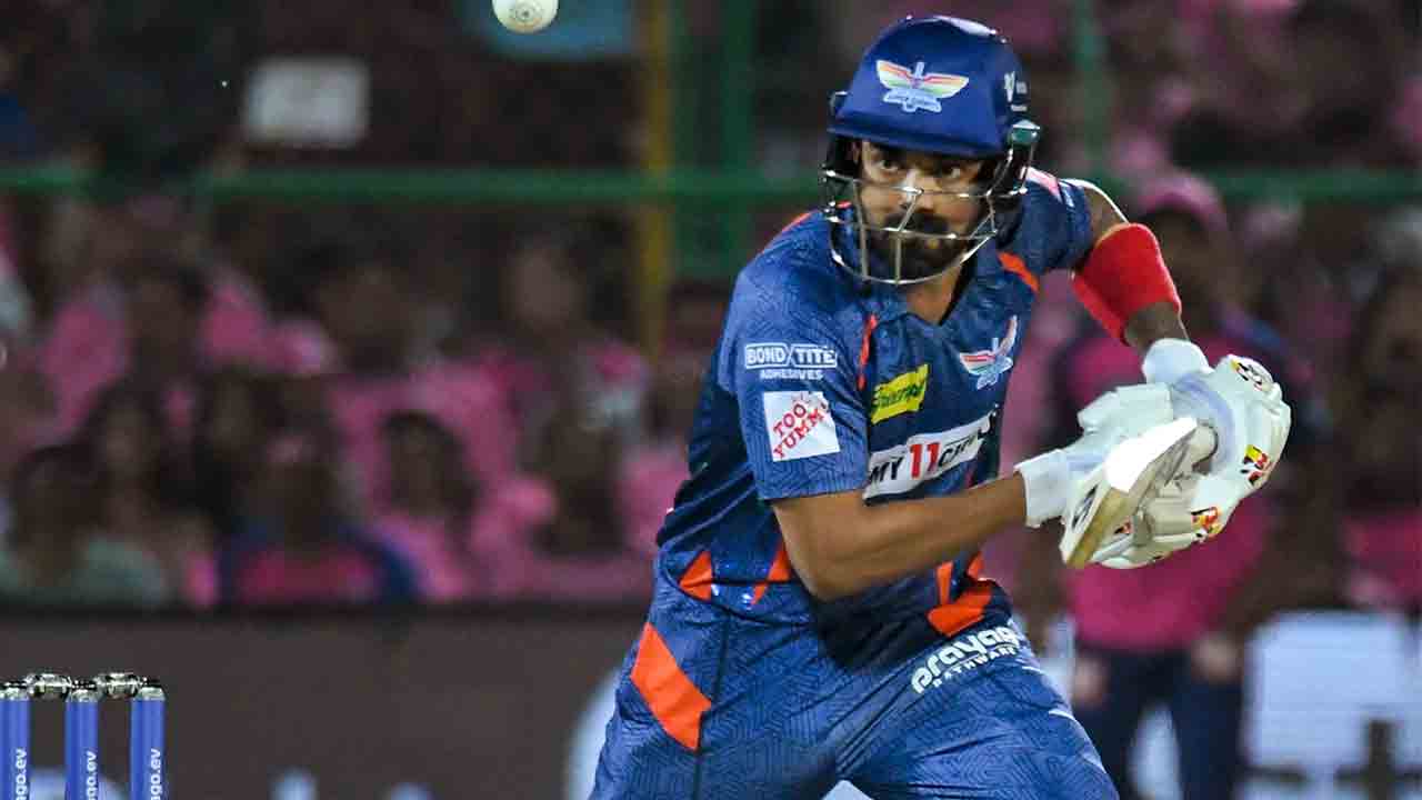 LSG vs KKR | బాదేస్తున్న రాహుల్, స్టోయినిస్.. ప‌వ‌ర్‌ ప్లేలో ల‌క్నో స్కోర్..?