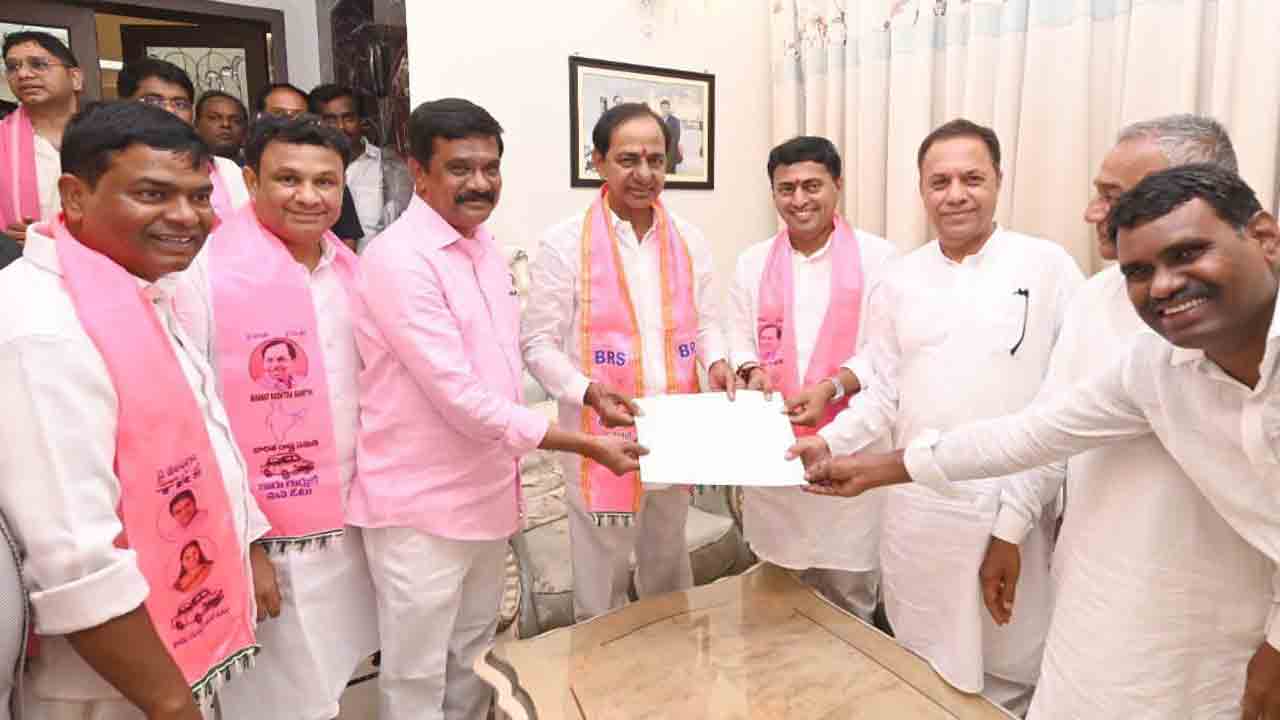 KTR | తెలంగాణకు కావలసింది అధికార స్వరాలు కాదు.. ధిక్కార స్వరాలు : కేటీఆర్