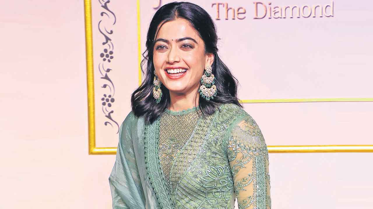 బంపర్‌ ఆఫర్‌ కొట్టేసింది