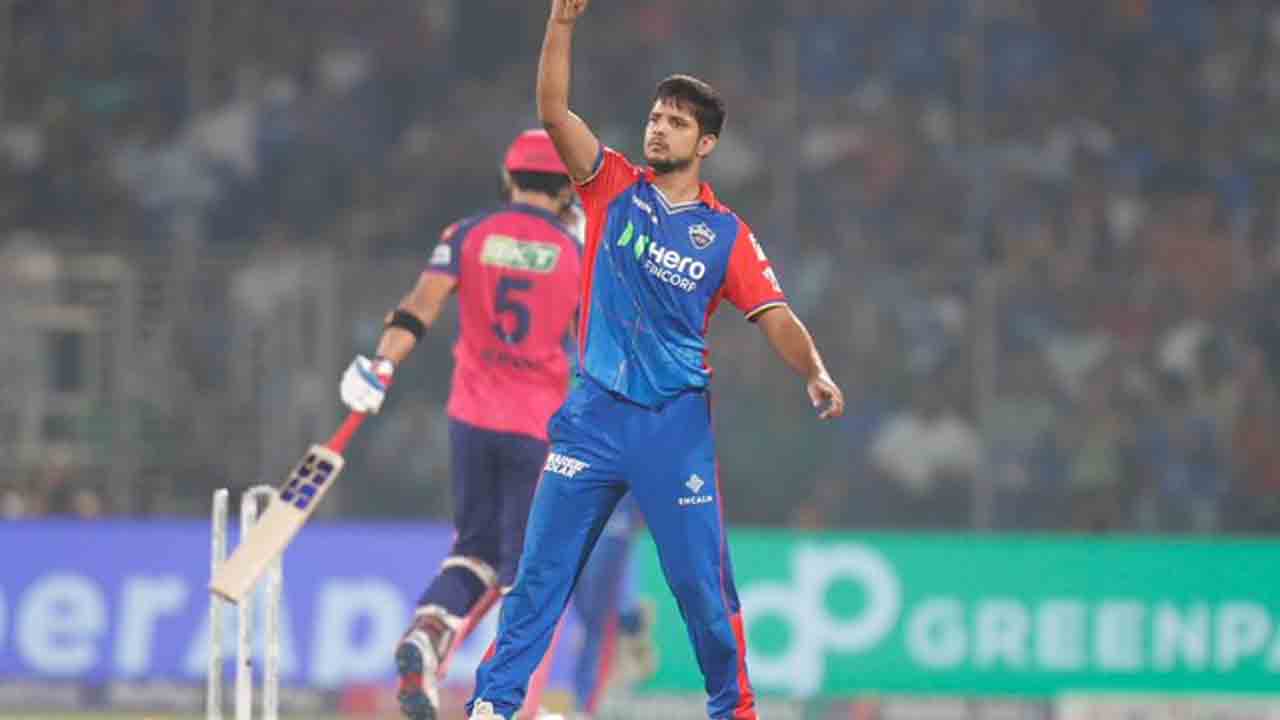 DC vs RR | అర్ధ శ‌త‌కం కొట్టిన శాంస‌న్.. పోరాడుతున్న రాజ‌స్థాన్