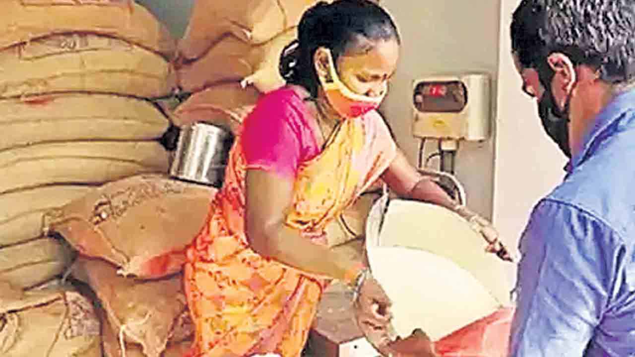 Bharat Brand | రేషన్‌ షాపుల ద్వారా భారత్‌ బ్రాండ్‌