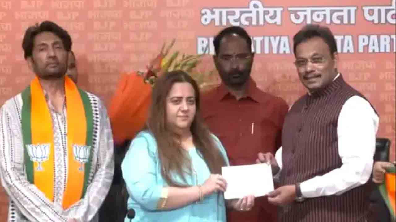 Loksabha Elections 2024 | కాంగ్రెస్‌కు భారీ షాక్ : కాషాయ గూటికి రాధిక ఖేరా, శేఖ‌ర్ సుమ‌న్‌