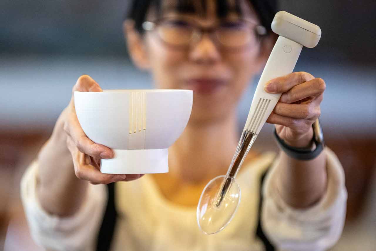 ఉప్పు తక్కువైనా పర్వాలేదు.. ఎక్కువతక్కువలను సరి చేసే కిరిన్‌ ఎలక్ట్రిక్‌ స్పూన్‌