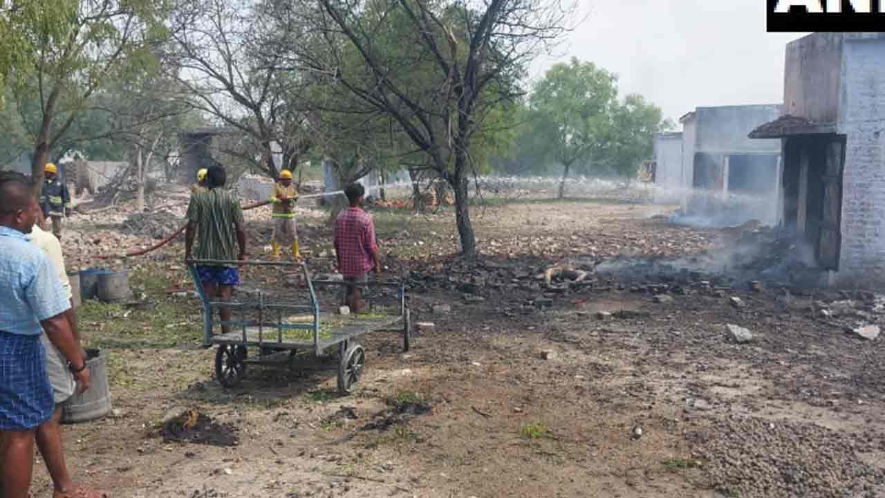 Tamil Nadu: శివ‌కాశీలో పేలుడు.. 8 మంది మృతి