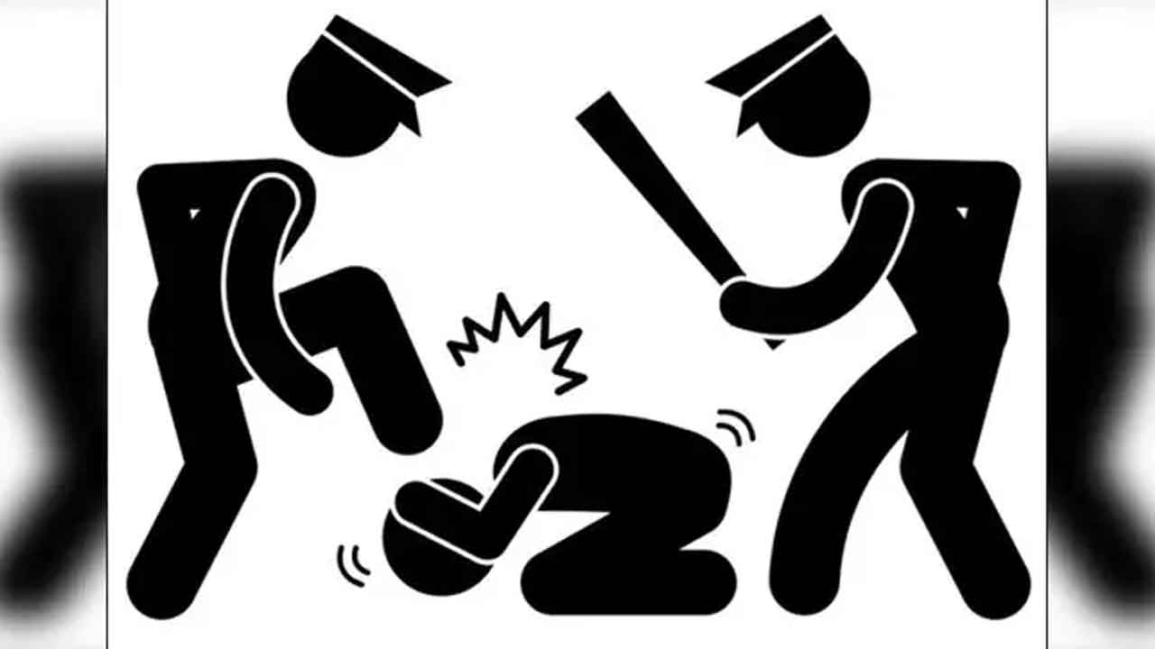 దళితుడిపై ఎస్సై దాడి