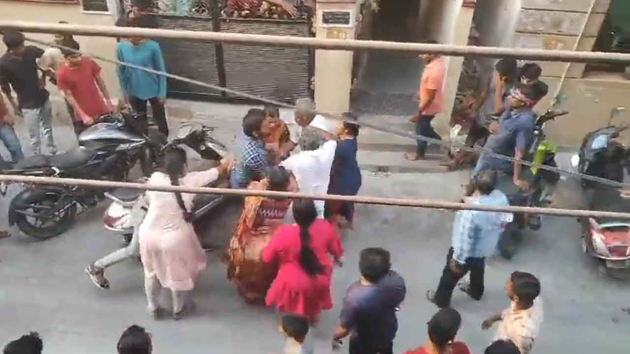 SR Nagar | హాస్టల్లో నీళ్లు వాడుకున్నాడని యువకుడిపై దాడి