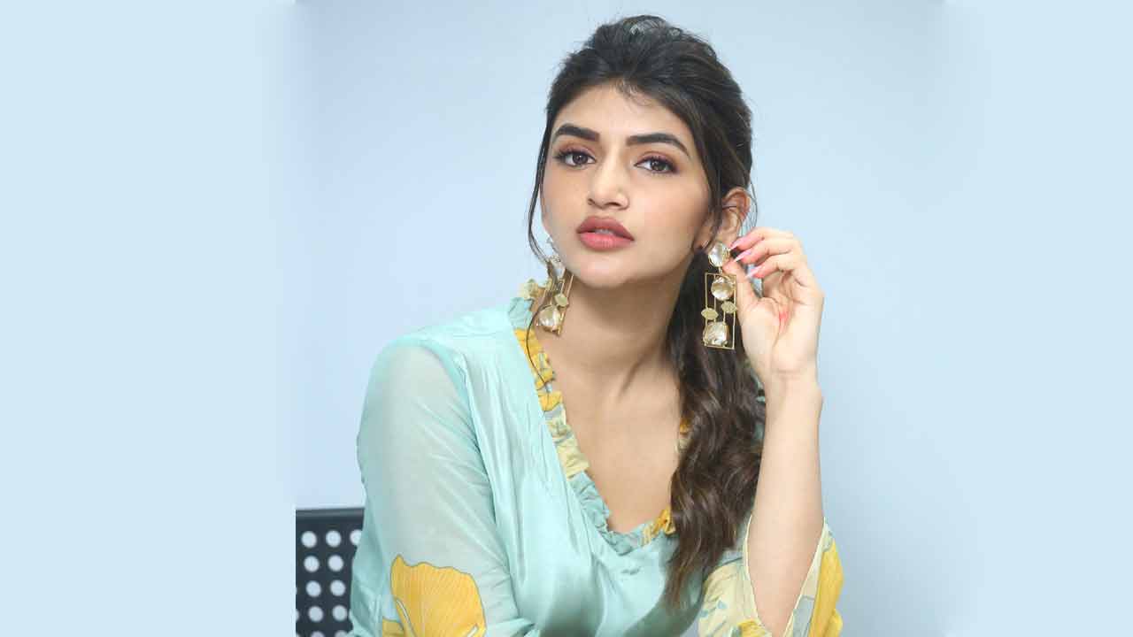 ఆ విషయం అమ్మకు తెలుసు