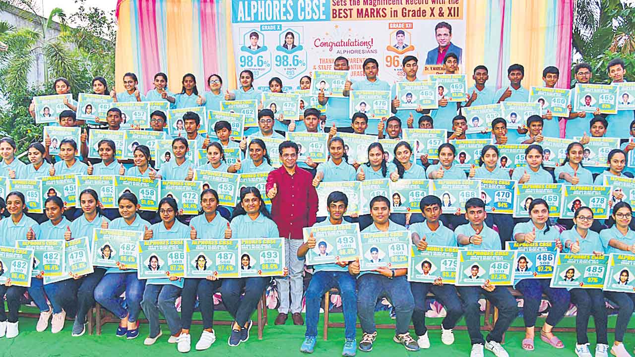 సీబీఎస్‌ఈ ఫలితాల్లో అల్ఫోర్స్‌ హవా