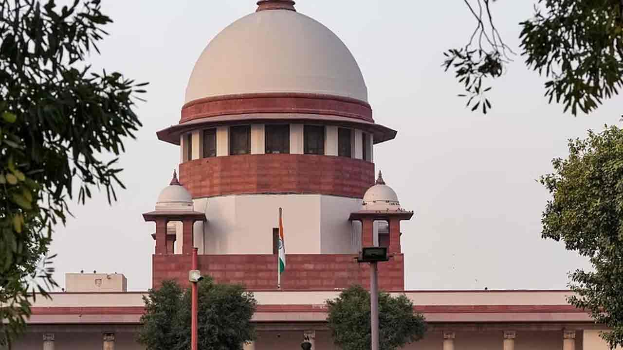 Water Crisis: నీళ్లివ్వండి.. హ‌ర్యానాను కోరుతూ సుప్రీంలో ఢిల్లీ పిటీష‌న్‌