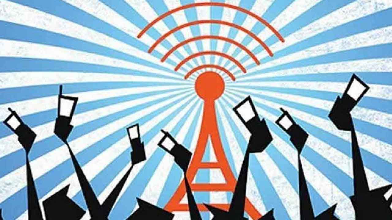 Telecom Subscribers | దేశంలో 120 కోట్లకు టెలికం సబ్‌స్ర్కైబర్లు
