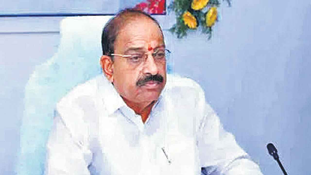 ఐఐహెచ్‌టీలో అడ్మిషన్లకు సీఎం గ్రీన్‌సిగ్నల్‌: తుమ్మల