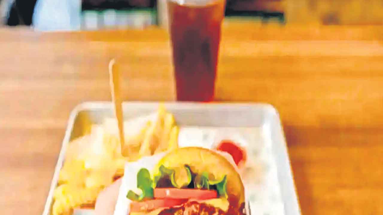 అనారోగ్యకర ఆహారంతోనే 56% వ్యాధులు