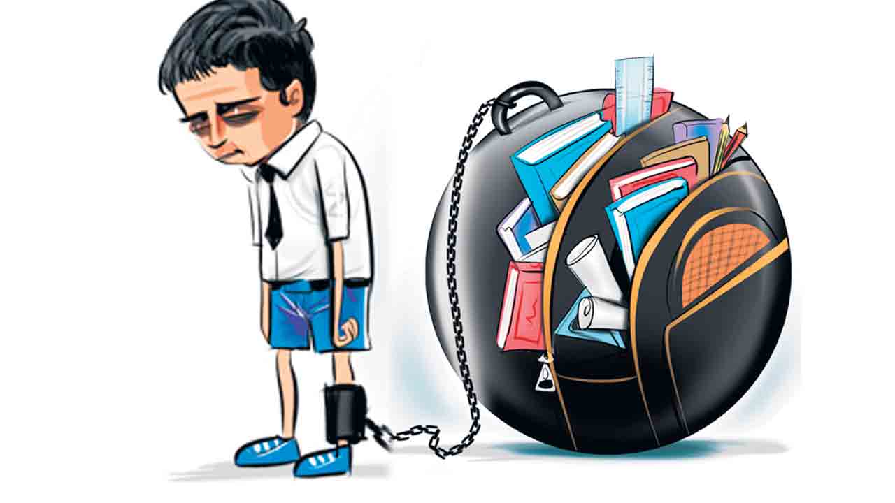 చిన్నారులపై గుదిబండ