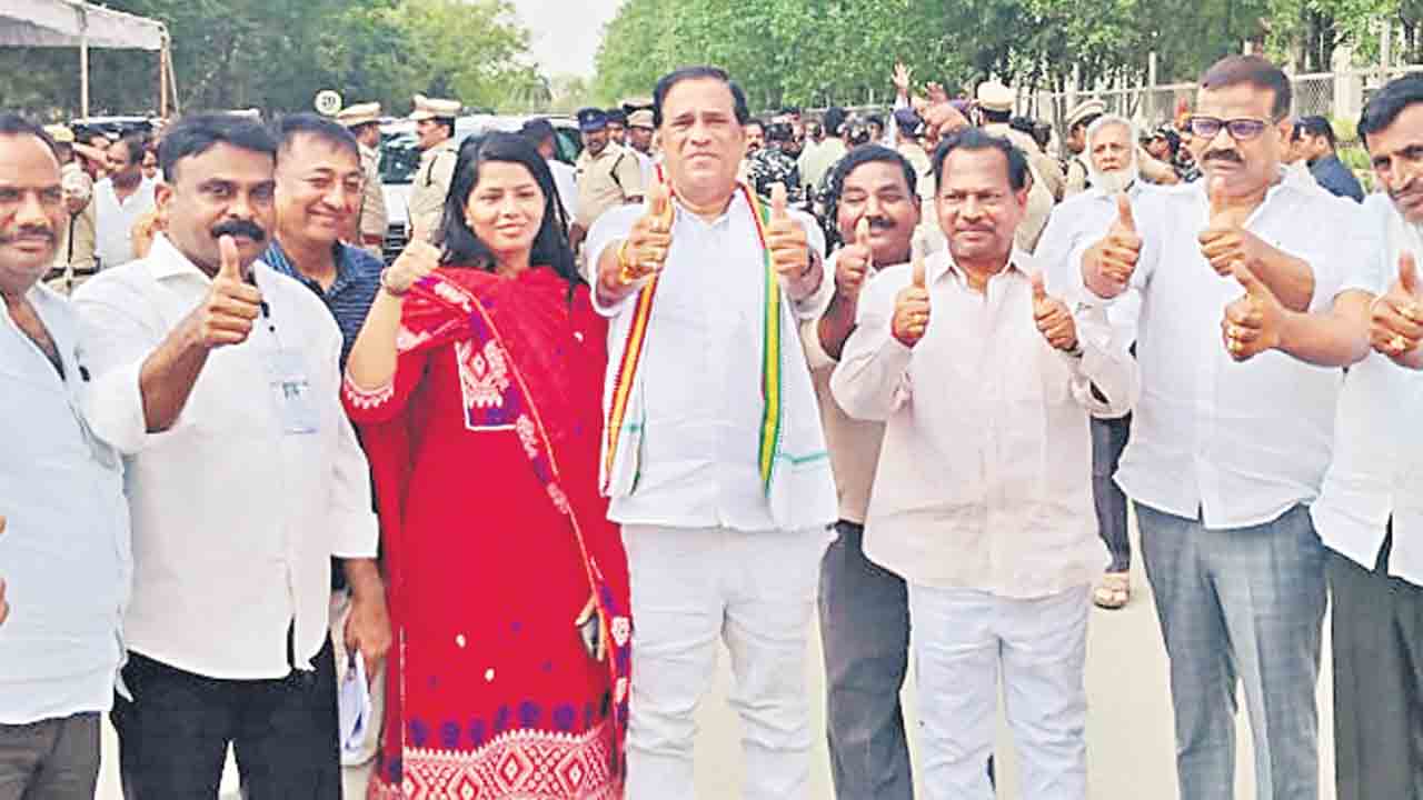 కార్యకర్తలకు రుణపడి ఉంటా