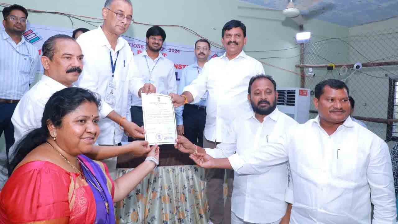 ఖమ్మంలో కాంగ్రెస్‌ విజయం