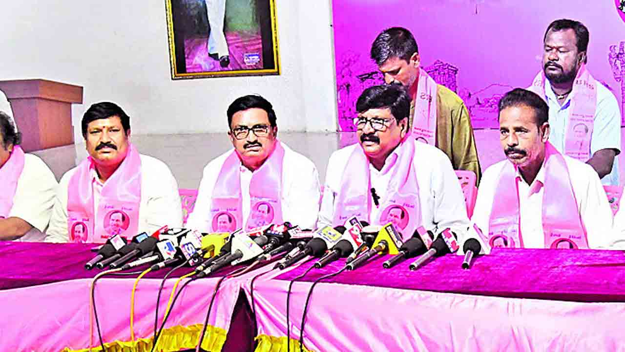 ఎన్నికల్లో గెలుపోటములు సహజం