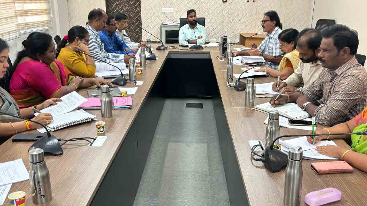 ‘బడిబాట’ను విజయవంతం చేయాలి