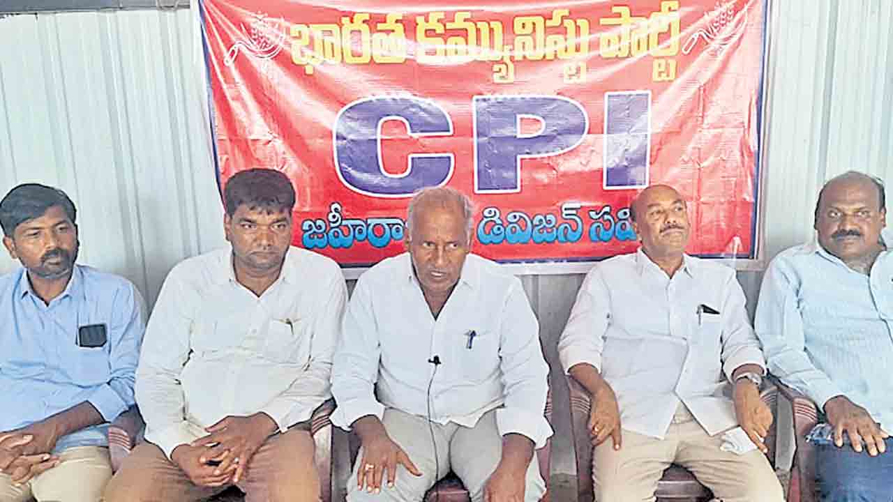 బీజేపీ సర్కారు ఎక్కువ రోజులు ఉండదు