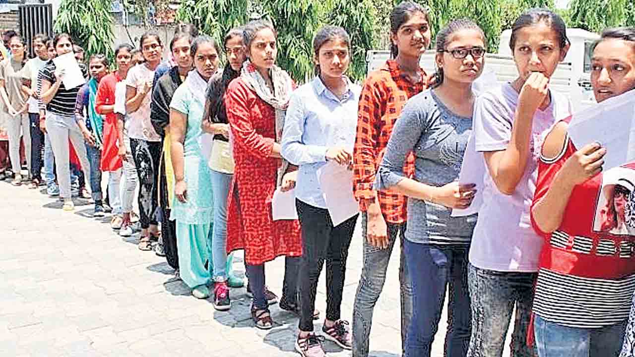 NEET UG | ‘నీట్‌’గా టాప్‌ ఇచ్చేశారు!