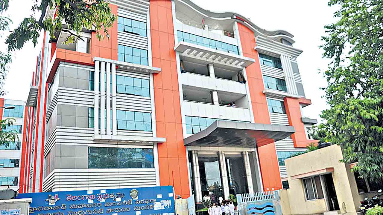 ఫిర్యాదులను వెంటనే పరిష్కరిస్తాం