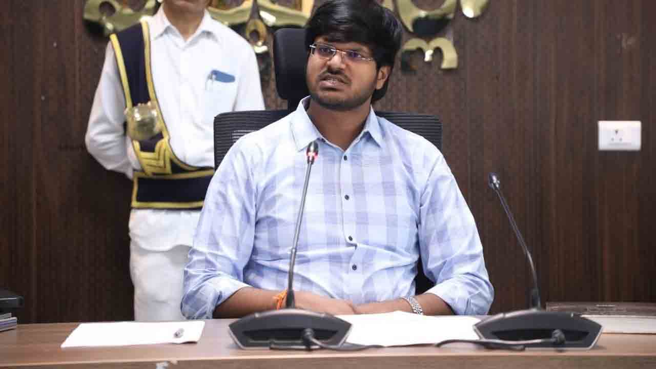 భూ సేకరణ వేగవంతం చేయండి