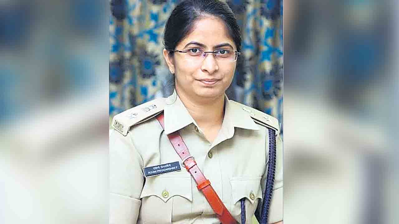 ఏడో బెటాలియన్‌ కమాండెంట్‌గా రోహిణి ప్రియదర్శిని