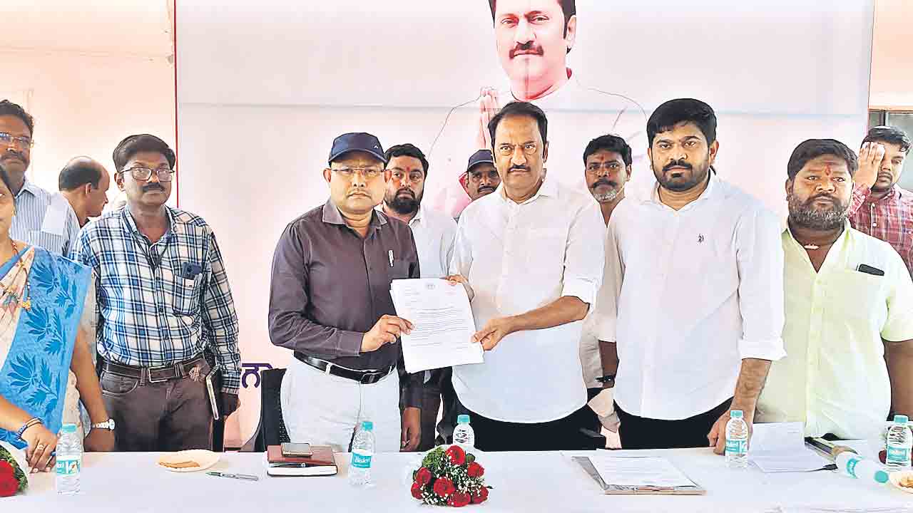 ‘సమస్యలపై శంఖారావం’