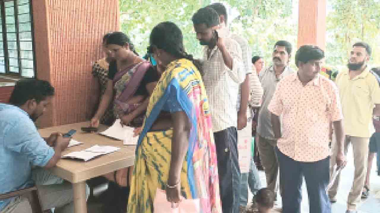 ‘గృహజ్యోతి’ అన్నారు.. గుణపాఠం చెప్పారు..