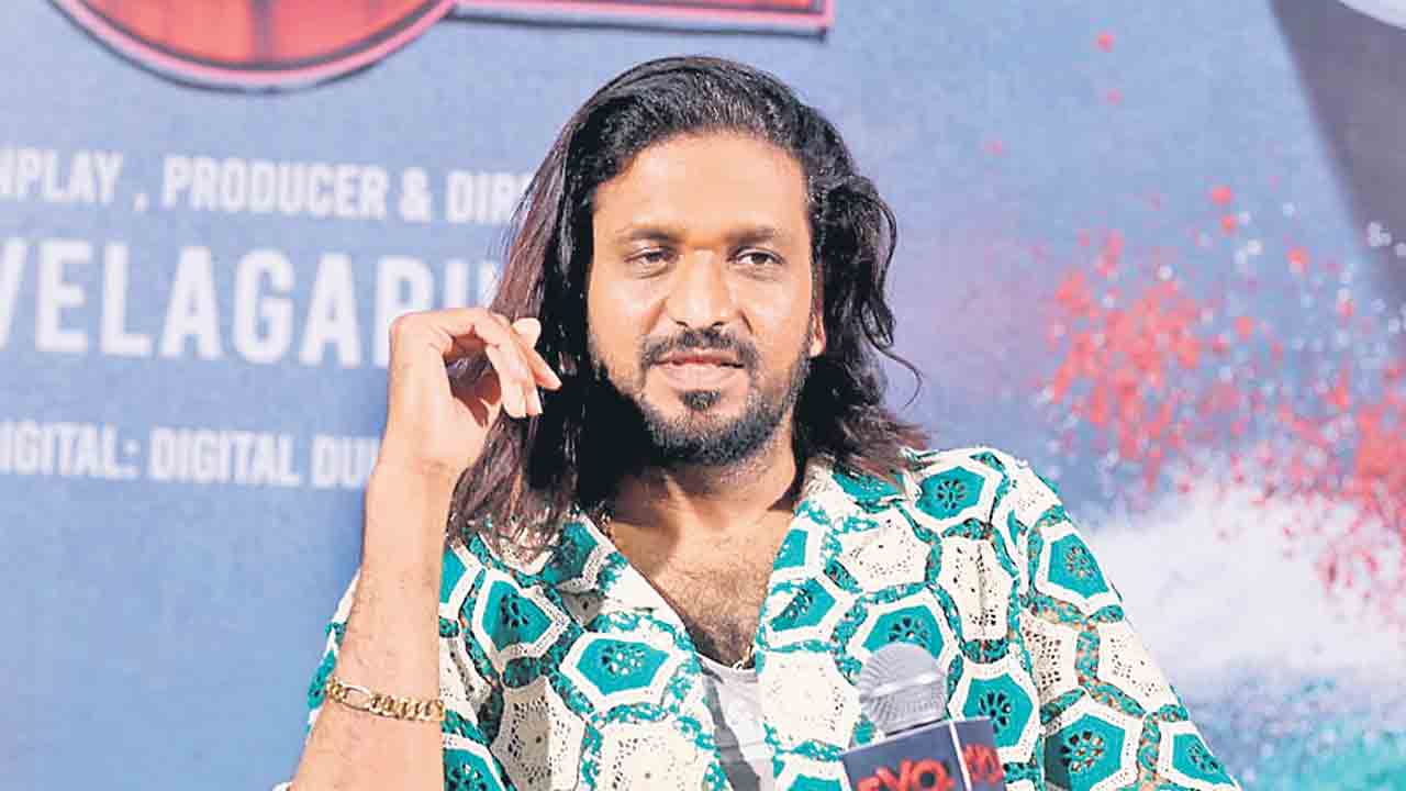 రివర్స్‌ ప్రేమకథ