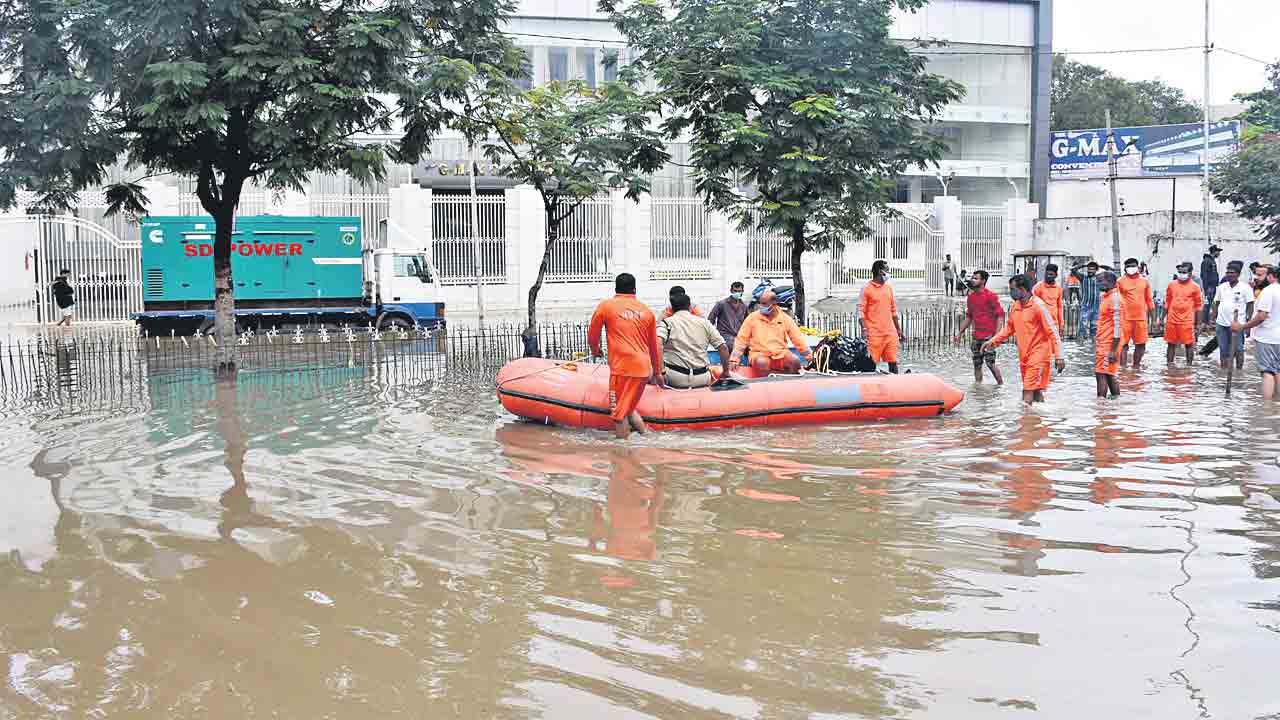 DRF | విపత్తు వేళ పెద్దన్నలా సేవ.. పౌరులకు మేం ఉన్నామంటూ భరోసా ఇస్తున్న డీఆర్‌ఎఫ్‌
