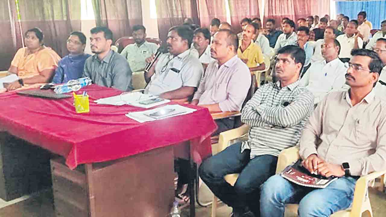 రైతు భరోసాపై అభిప్రాయ సేకరణ