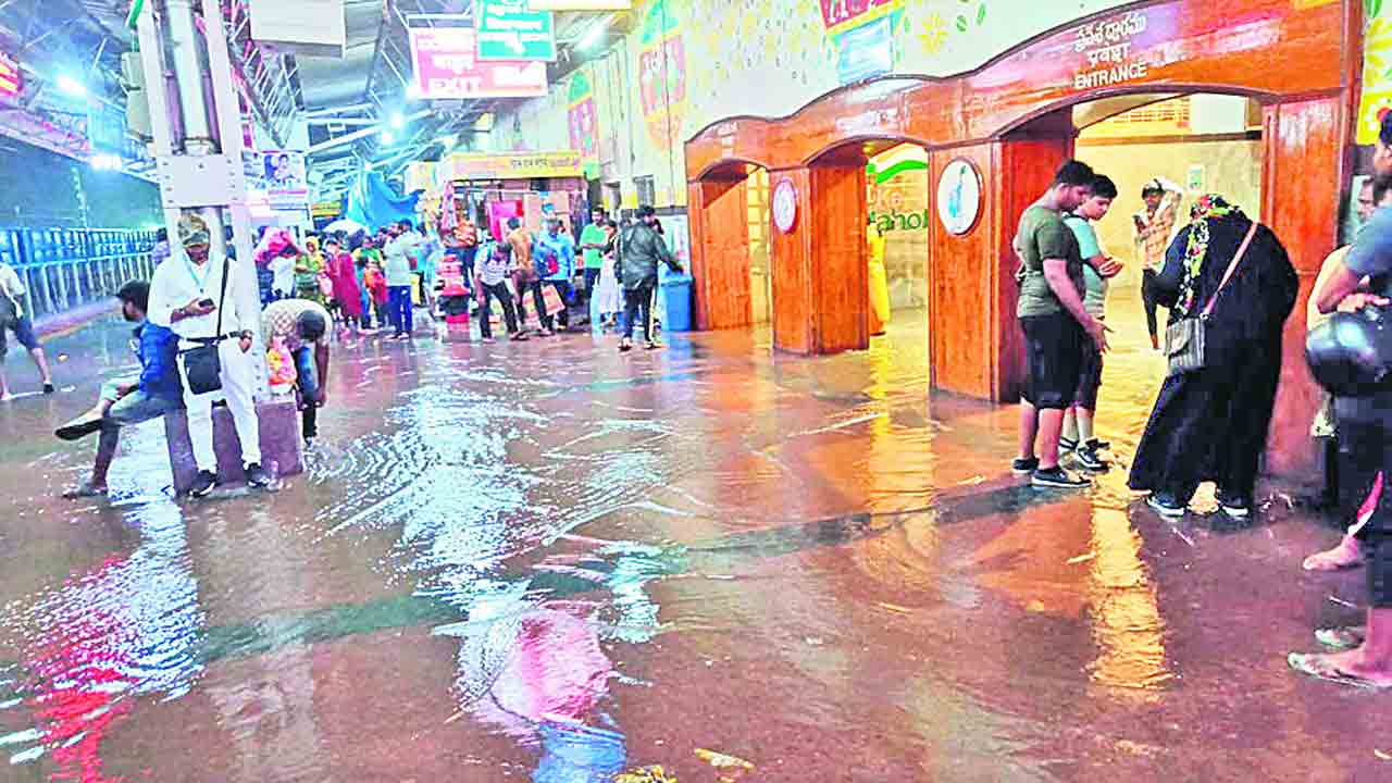 గాలివాన బీభత్సం