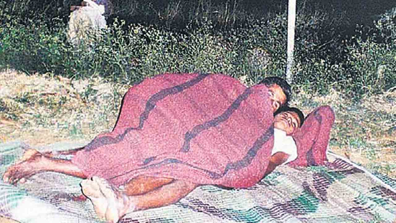 అన్నదాతల అరిగోస