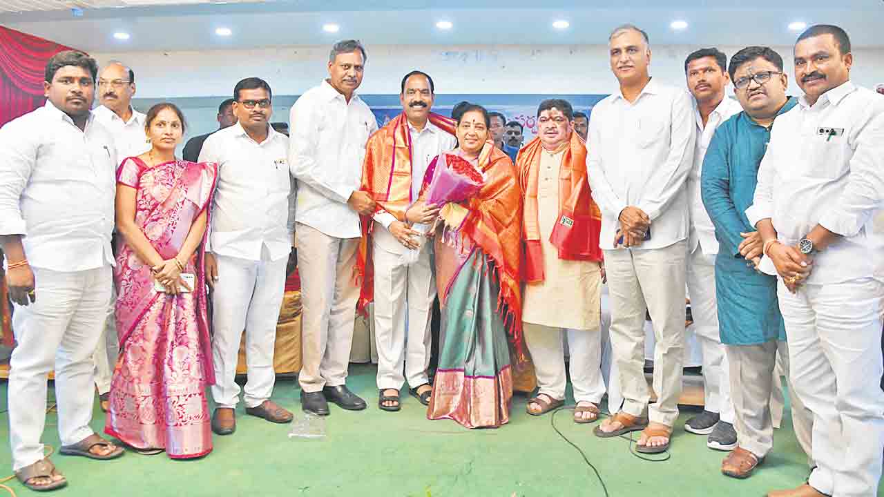 సాగుకు ముందే రైతుభరోసా ఇవ్వాలి