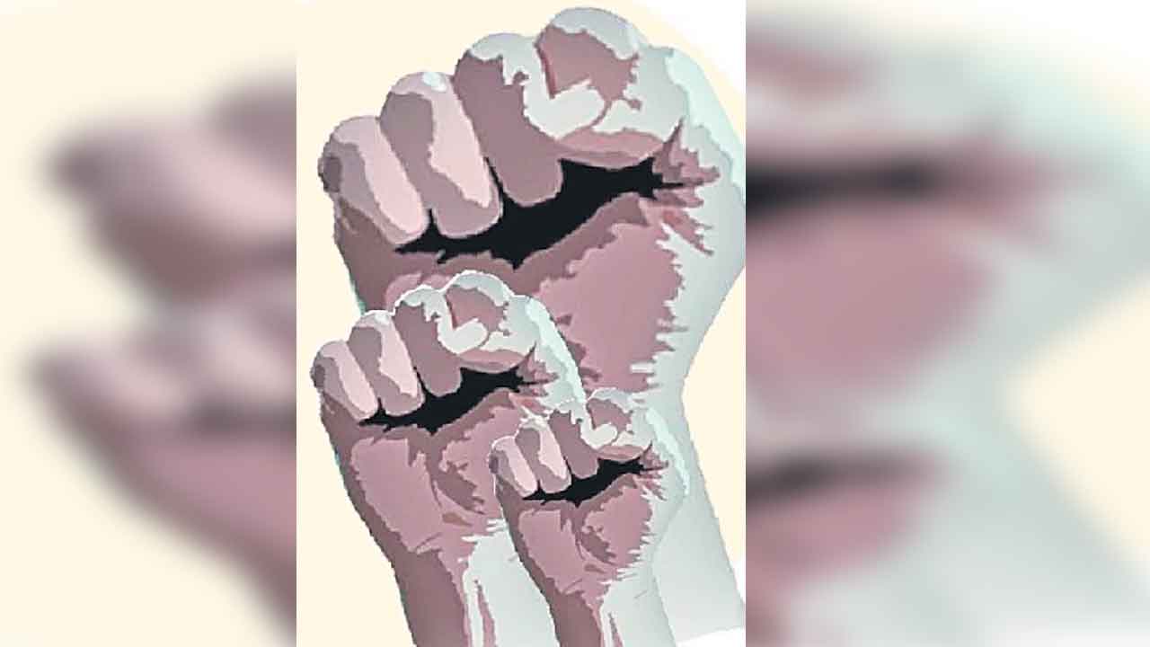 ఉద్యమమే ఒక్క ముద్ర