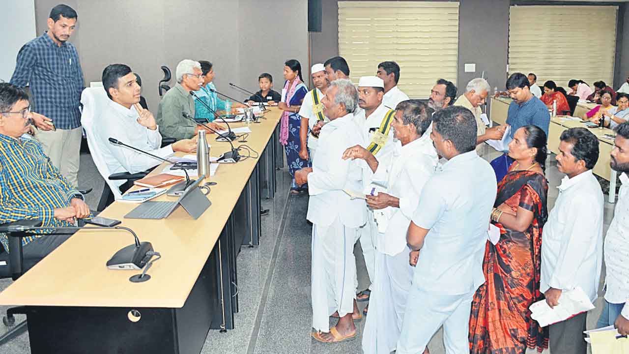 భూసేకరణ త్వరగా పూర్తి చేయాలి