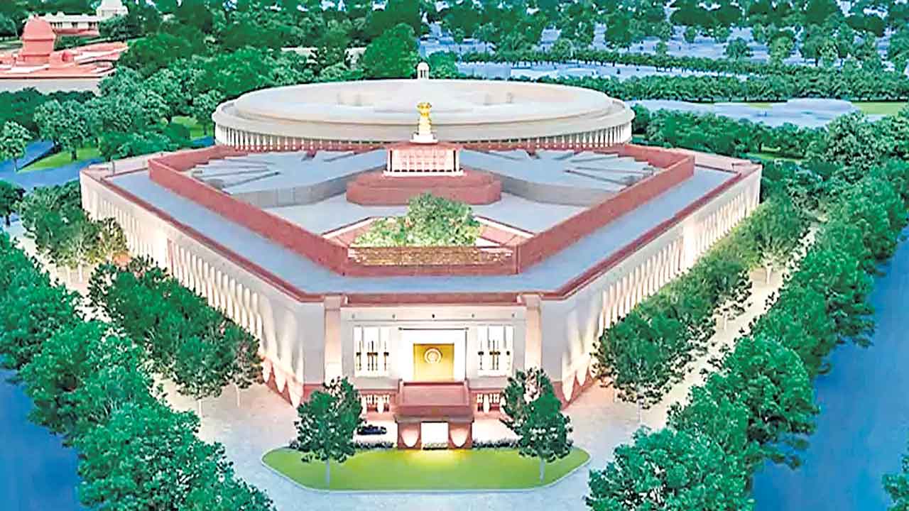 సభాపతి పీఠానికి తప్పని సమరం