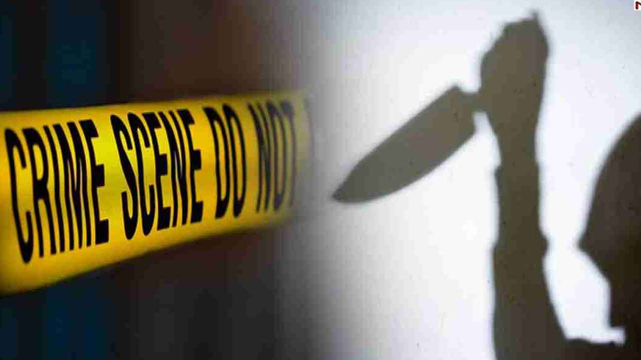 పాత కక్షలతో పొడిచి చంపేశారు