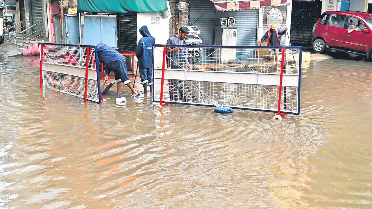 Telangana | ఎట్టకేలకు కరుణించిన వరుణుడు.. రాష్ట్రంలో జోరు వాన