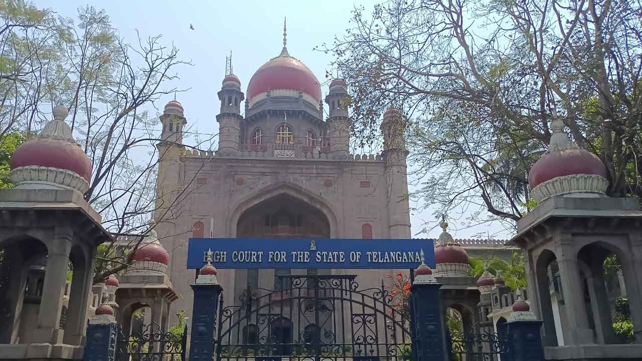 విద్యా హకును ఎందుకు అమలు చేయలేదు?