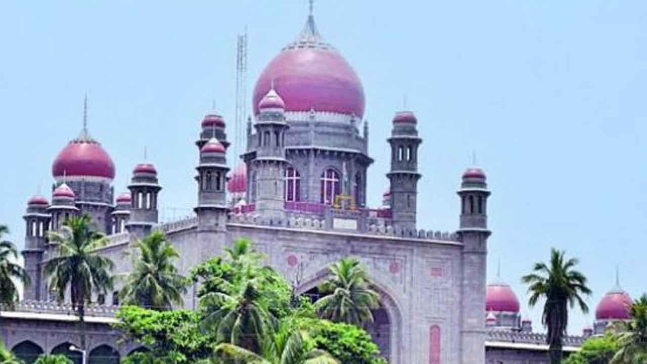 కోర్టు కమిషనర్‌ ఎదుట హాజరుకాకుంటే..