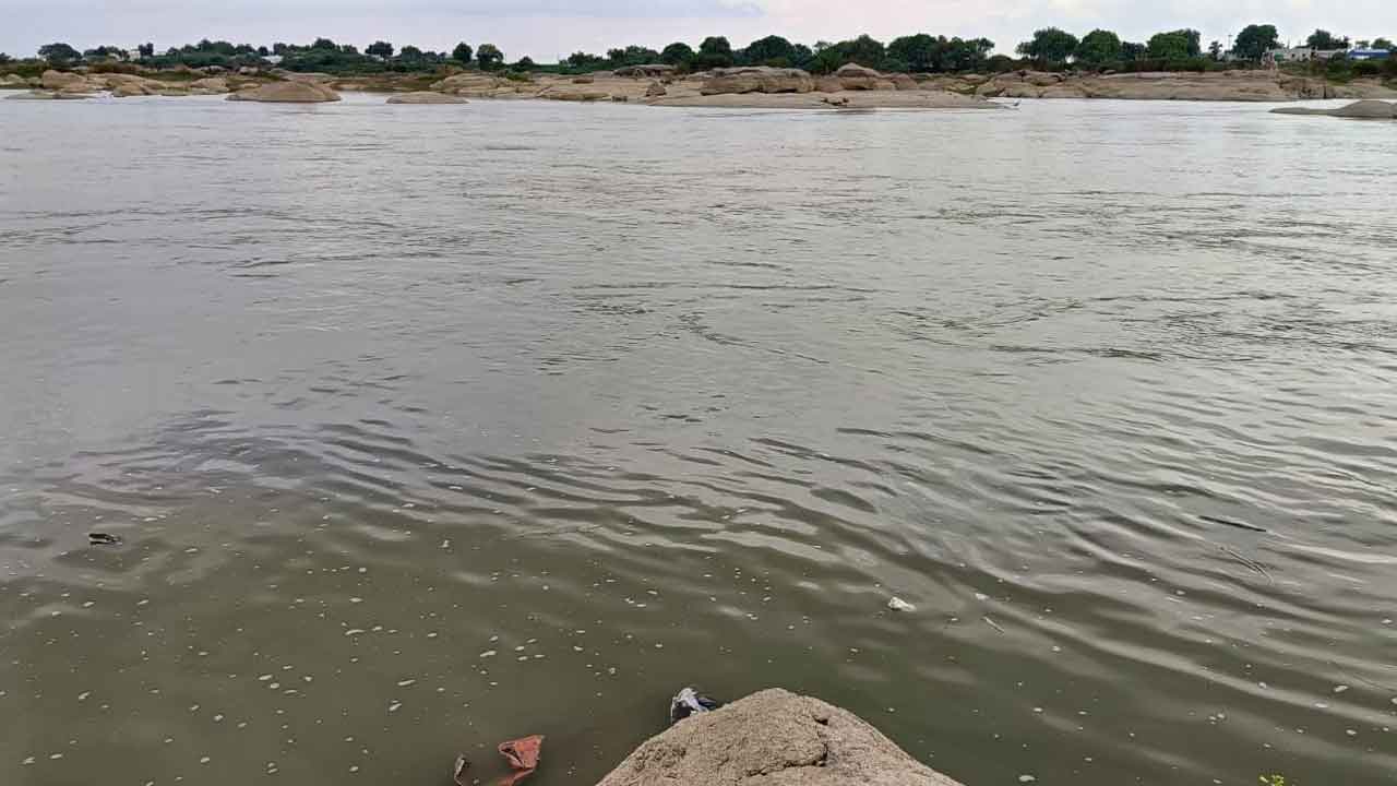 బిరబిరా కృష్ణమ్మ..