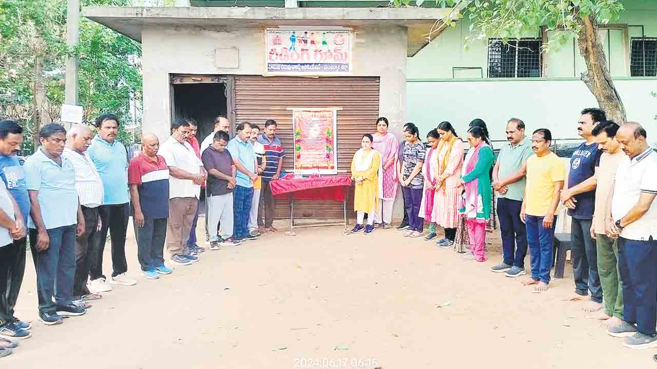 సహస్రకు వాకర్స్ అసోసియేషన్ నివాళి