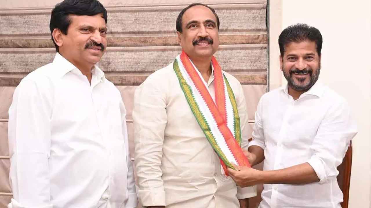 కాంగ్రెస్‌లోకి జగిత్యాల ఎమ్మెల్యే సంజయ్‌