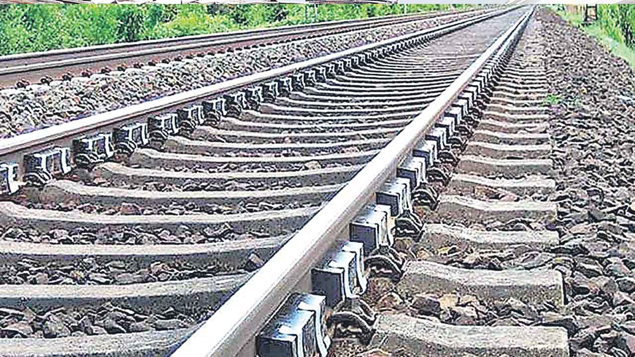 మూడో రైల్వే లైన్లకు పుష్కరకాలం