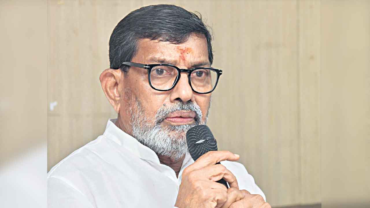 దేశానికే ఆదర్శంగా సహకార బ్యాంకులు