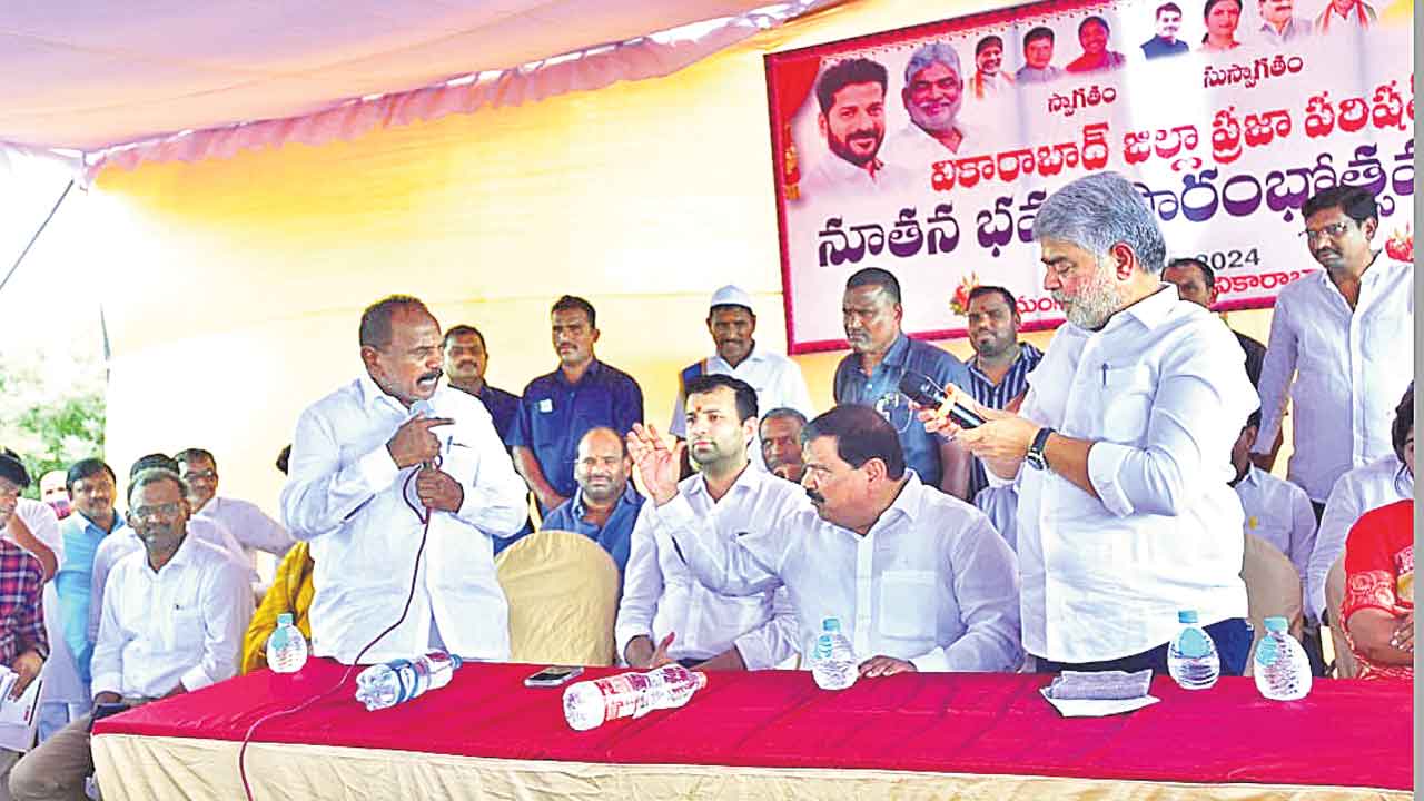 ఎమ్మెల్యే వర్సెస్‌ ఎమ్మెల్సీ