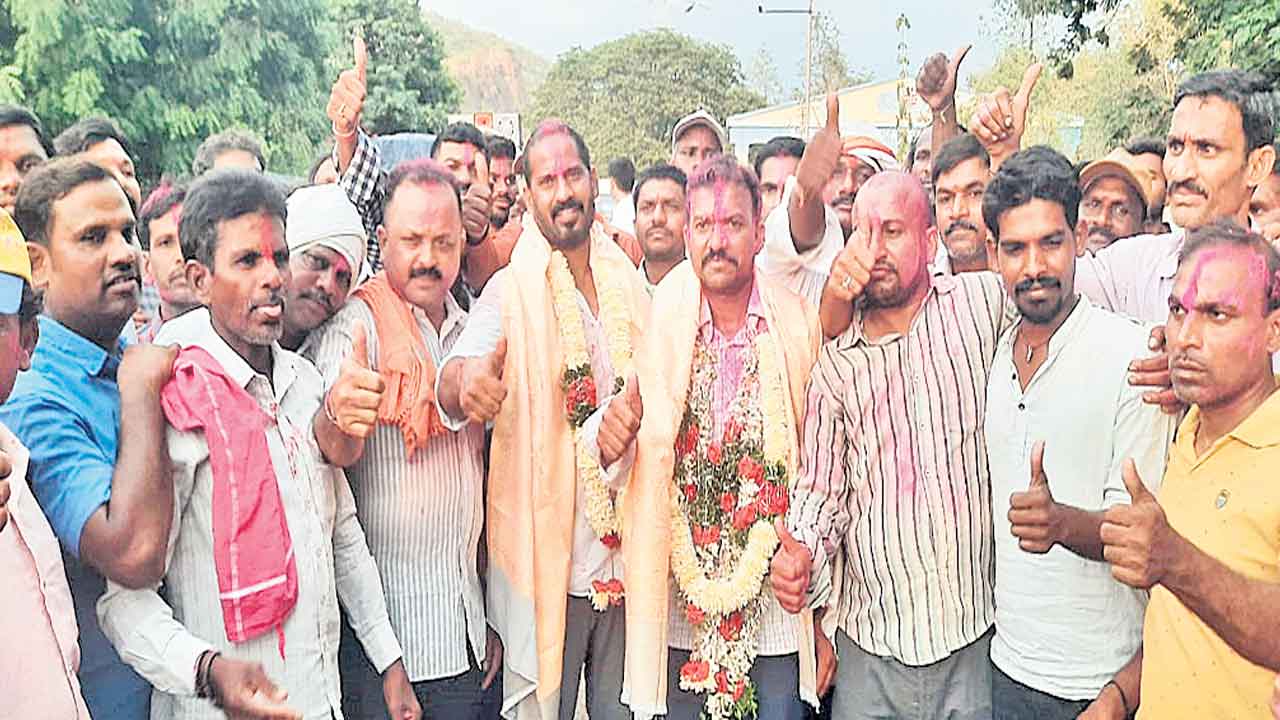 ‘కేశోరాం’లో బీఆర్‌ఎస్‌ ప్యానల్‌ విజయం